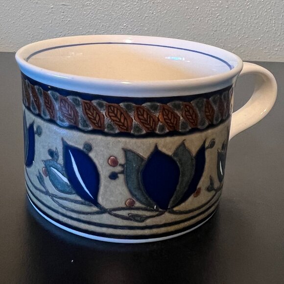 Trio of MIKASA Intaglio ARABELLA Flat Bottomed Cup & Saucer Sets ~ CAC 01 - Picture 4 of 11